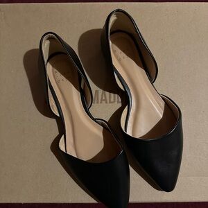 Black Pointed Flats
